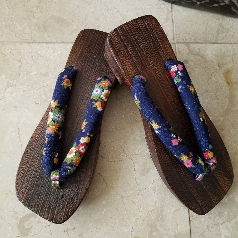 Japanese Wooden Clogs